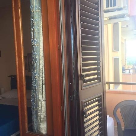 Frontemare Rooms มิลาซโซ ภายนอก รูปภาพ