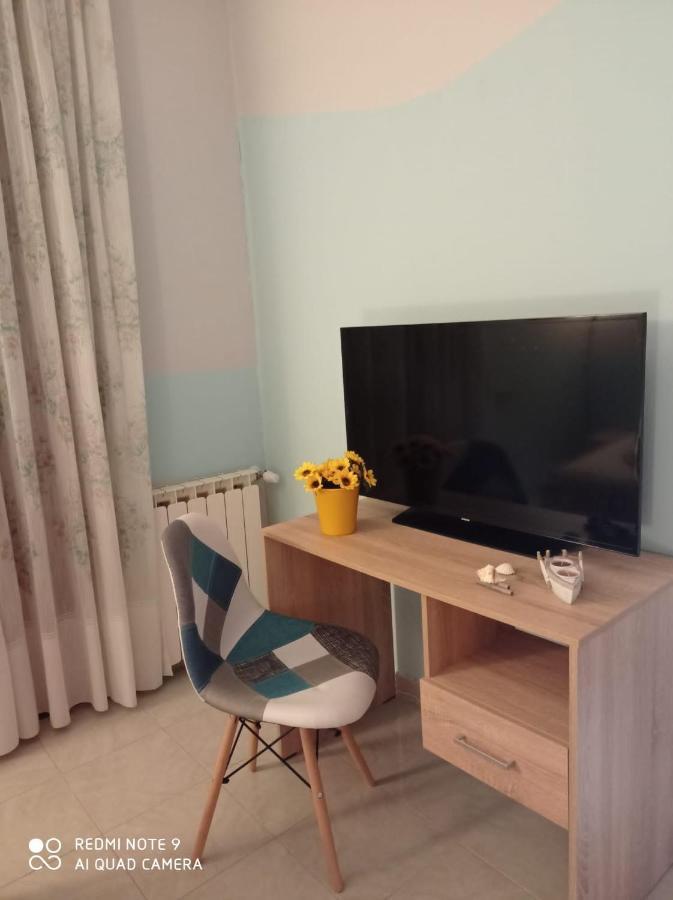 Frontemare Rooms มิลาซโซ ภายนอก รูปภาพ
