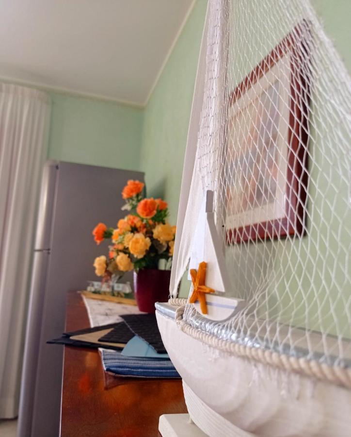 Frontemare Rooms มิลาซโซ ภายนอก รูปภาพ