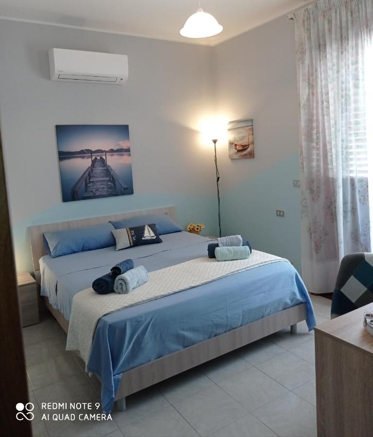 Frontemare Rooms มิลาซโซ ภายนอก รูปภาพ